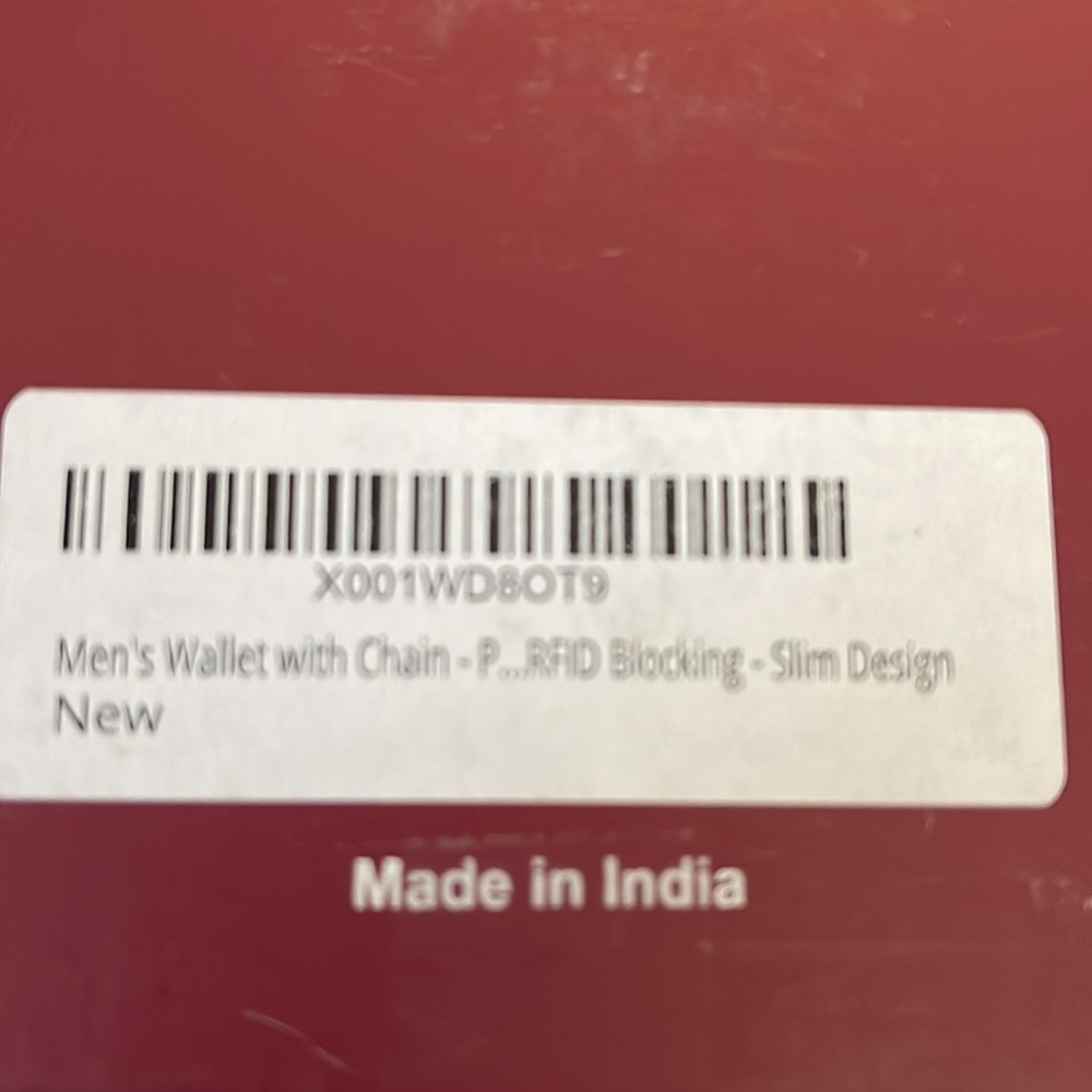 New in box men’s leather wallet with chain - Picture 6 of 6
